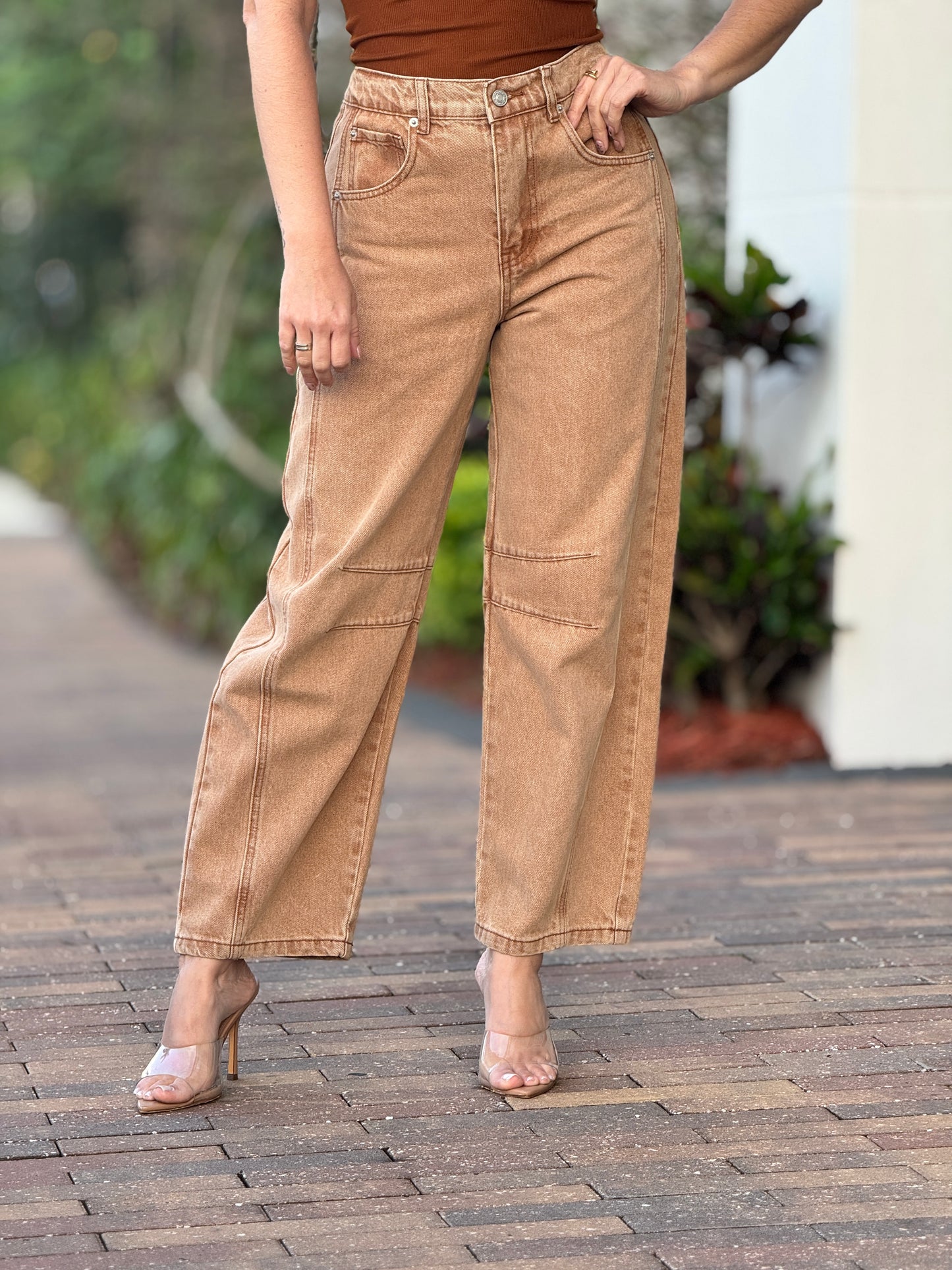 Amber Brown Barrel Jeans