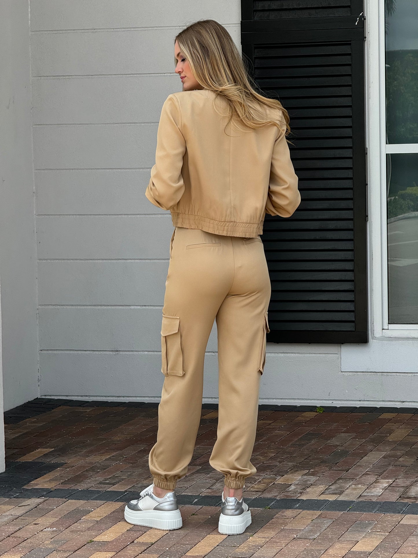 Ovianca Beige Bomber/Cargo Set