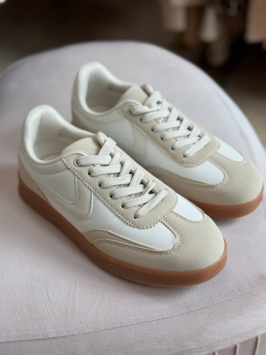Wayne-1 Beige Sneakers
