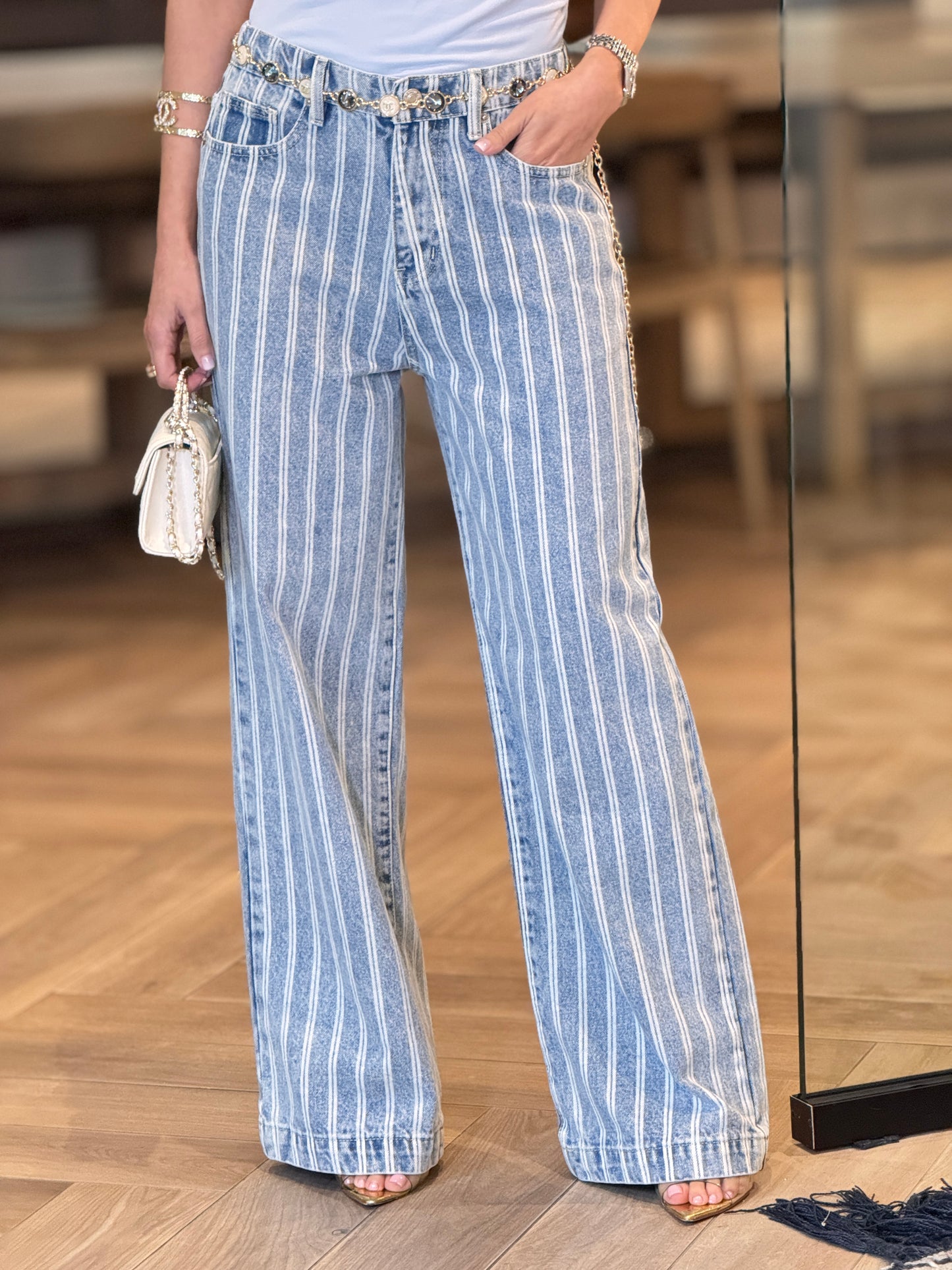 Amber Acid Wash Lines Jeans