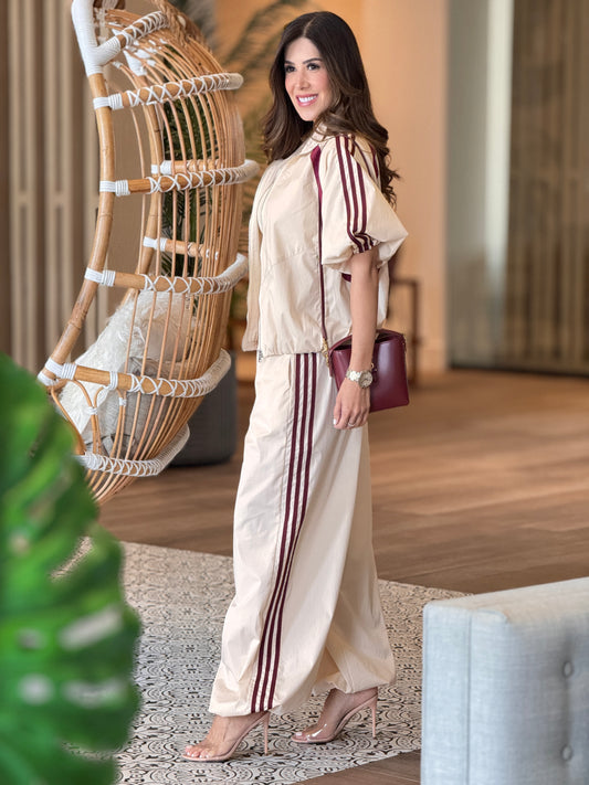 Lumi Beige/Burgundy Sport Set