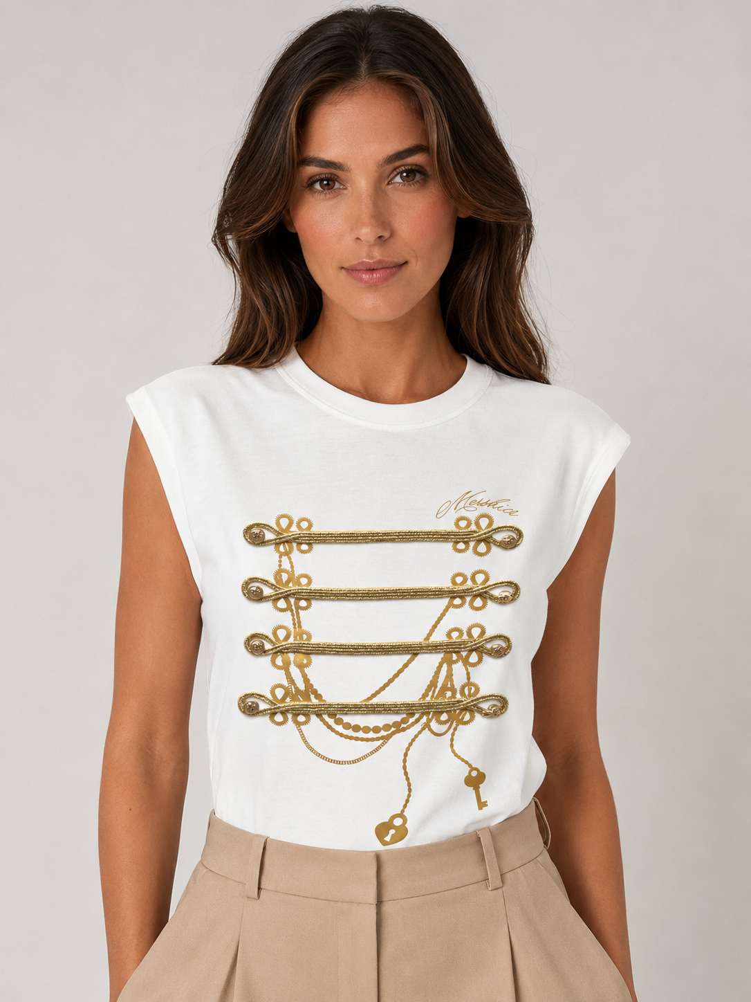 Napo Melodie White Gold Studs T-Shirt