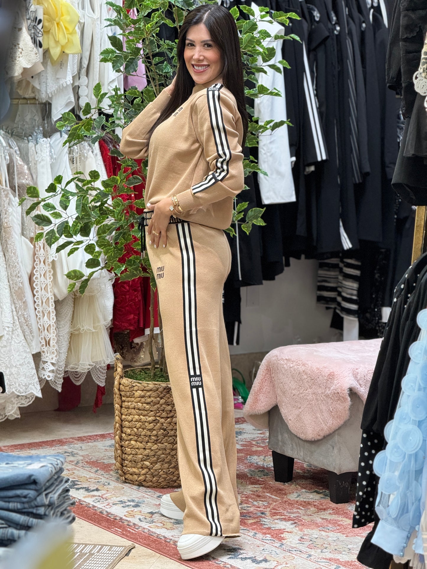Muy Beige Sport Set