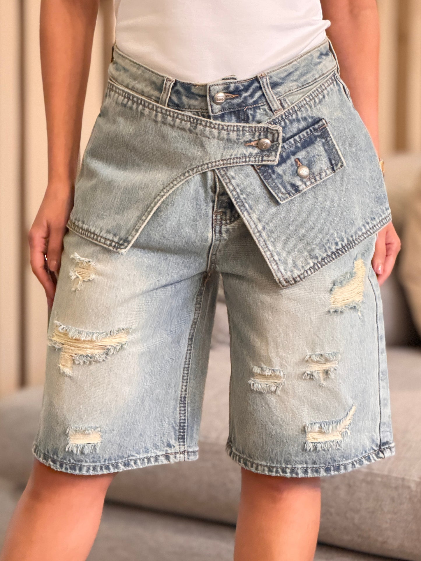 Itoo Light Denim Flap Bermuda Shorts