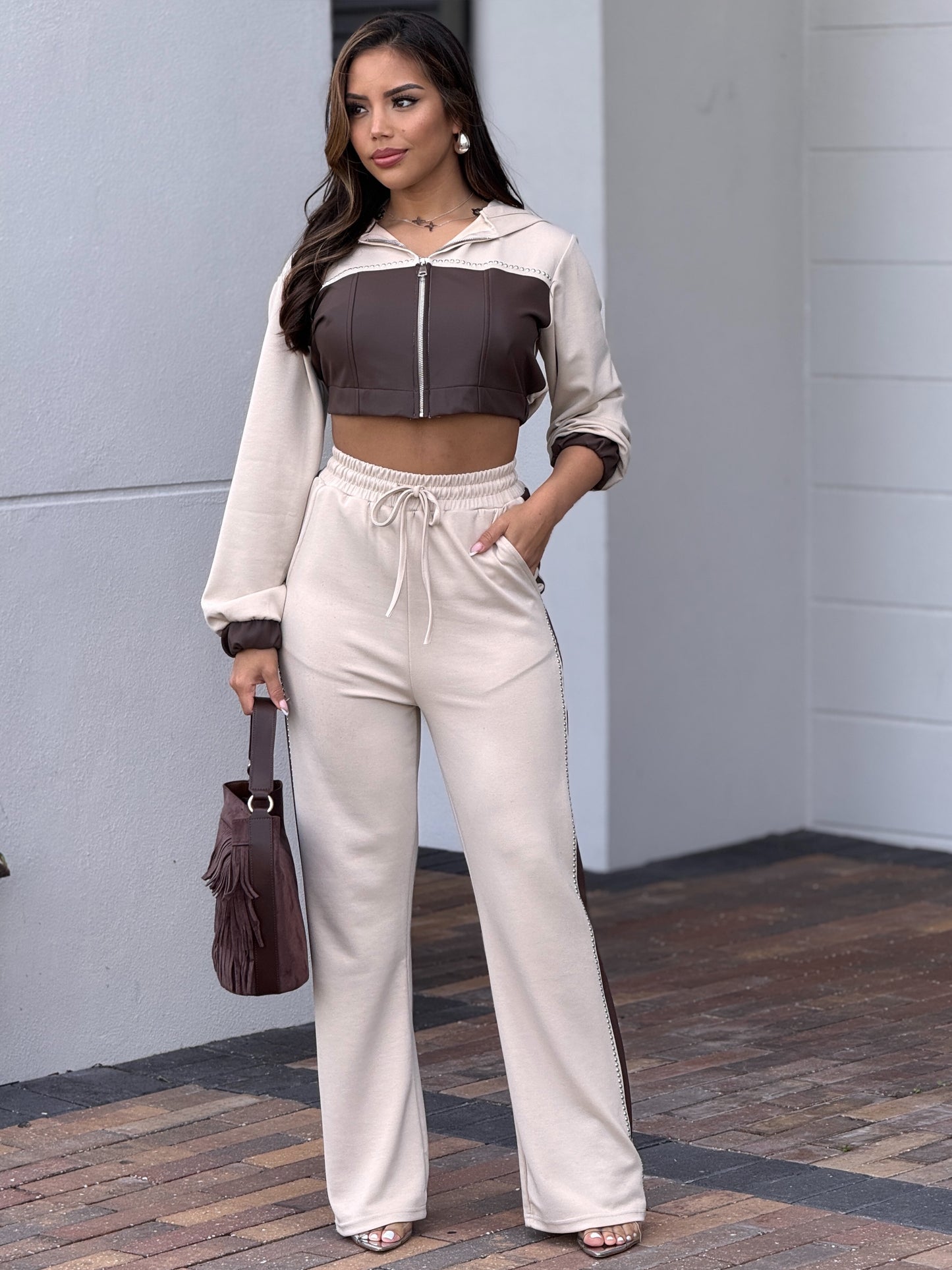 Turkish Beige/Brown Remaches Sport Set