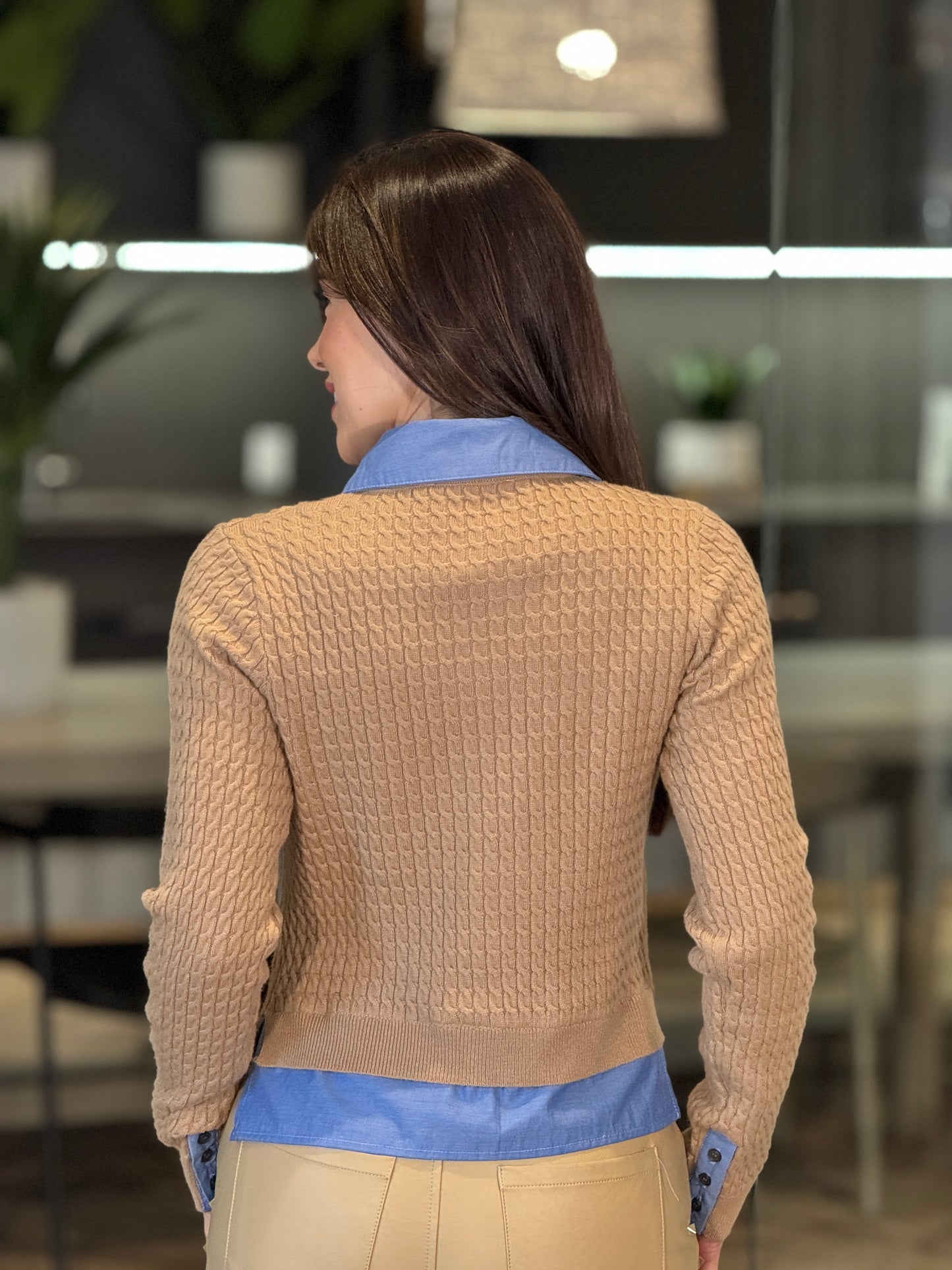 Amber Blue Collar/Beige Knitted Top