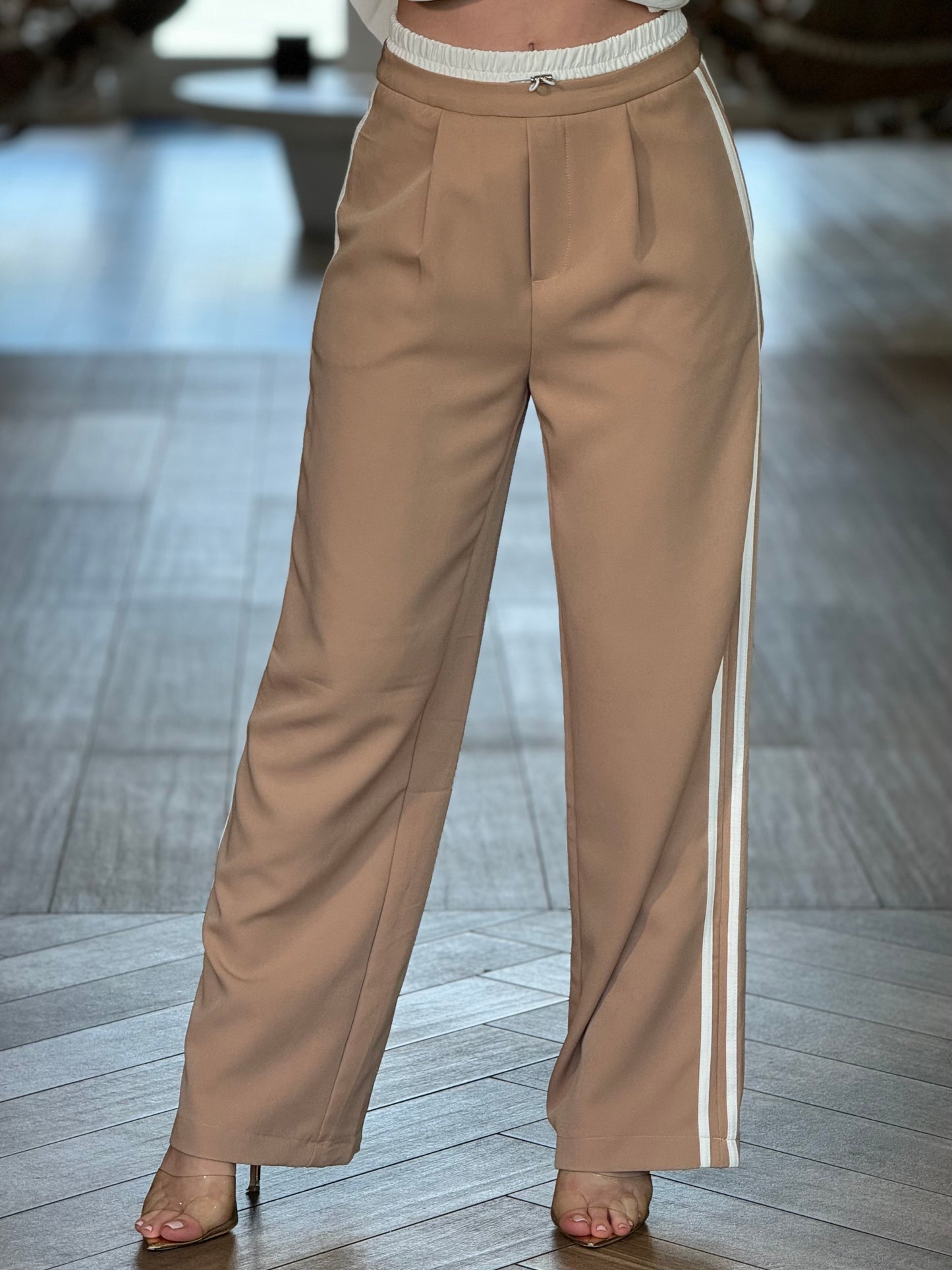 Gaia Beige Lines Pants