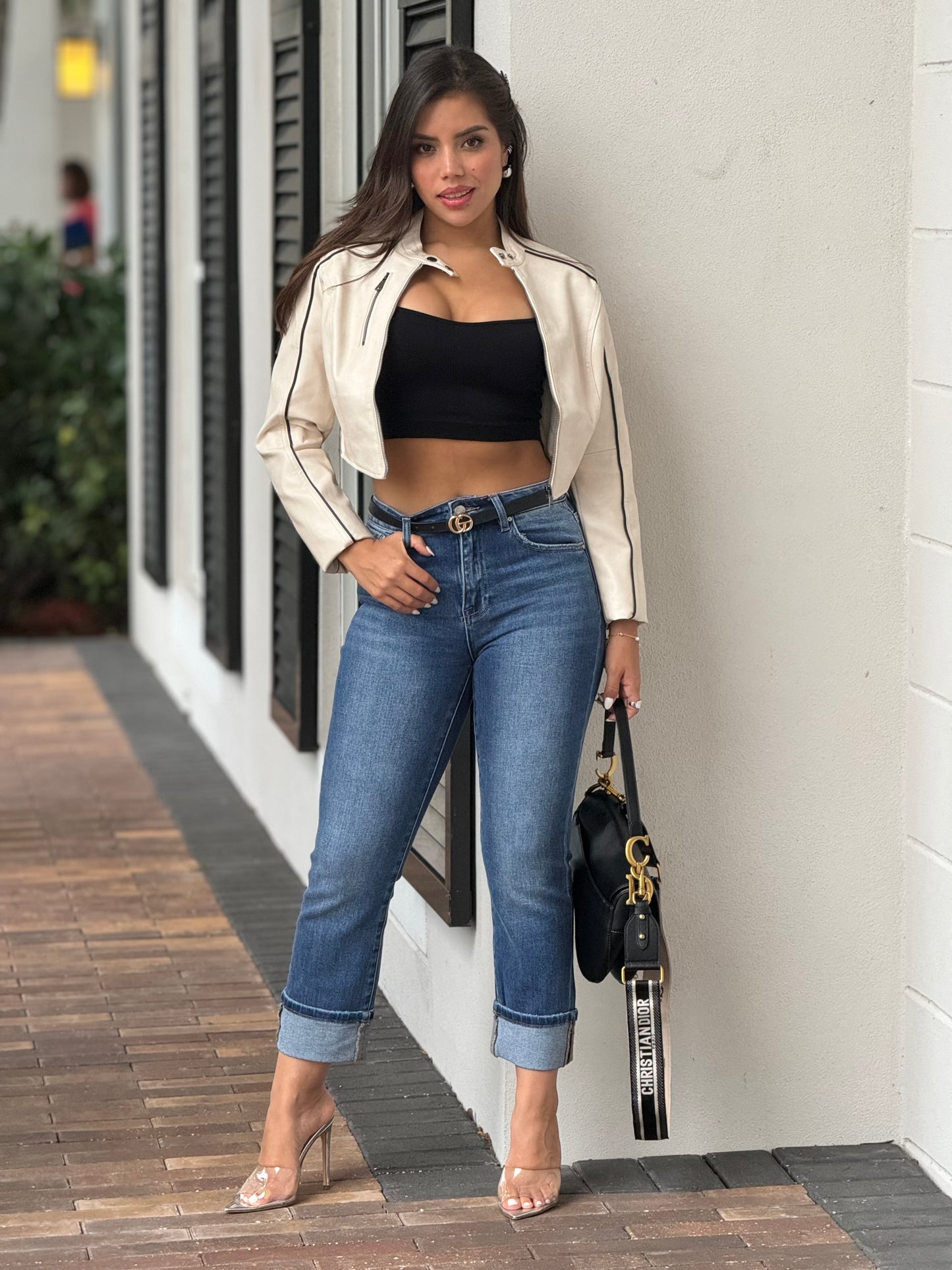 Risen High Waisted Jeans