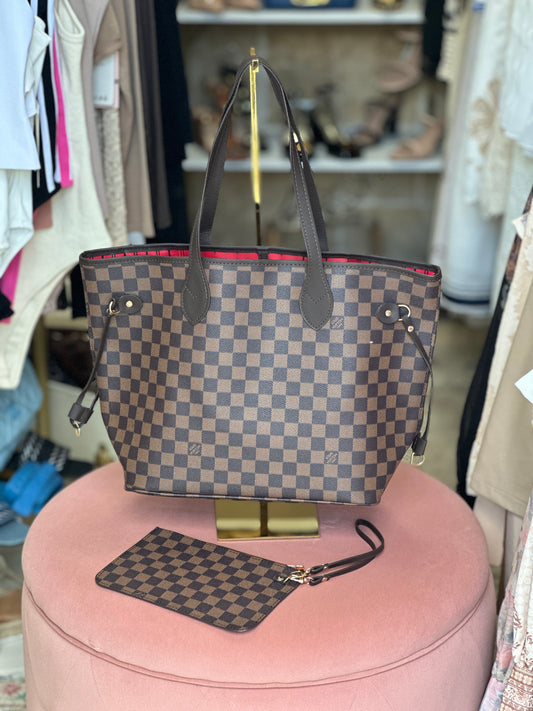 Louis Monogram Square Bag