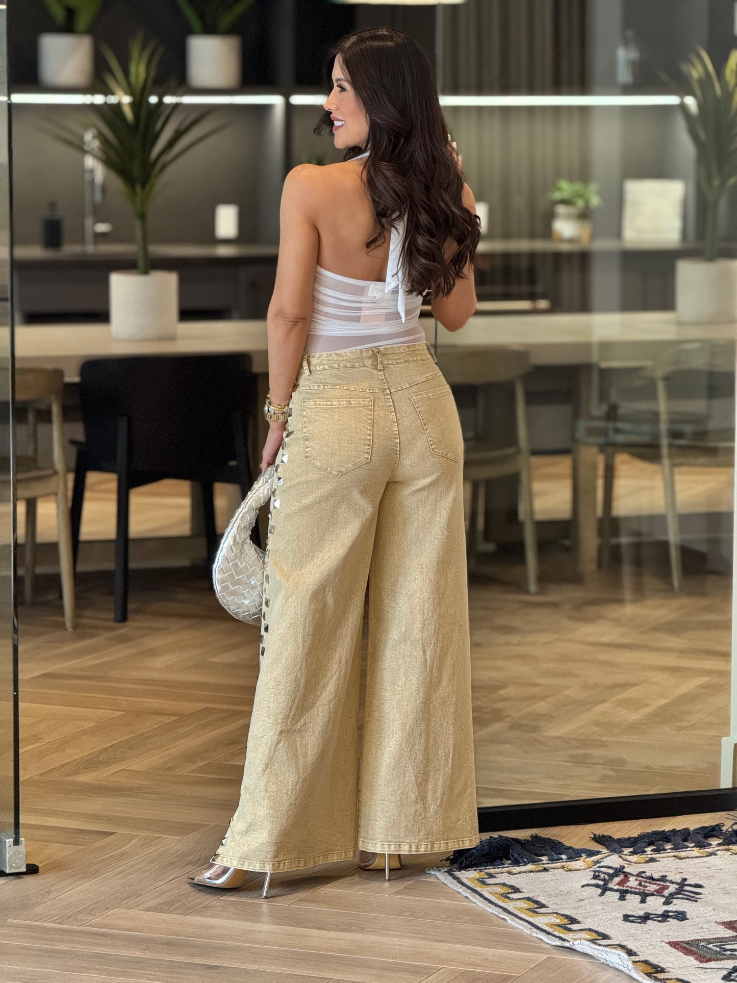 Spikes Beige Jeans