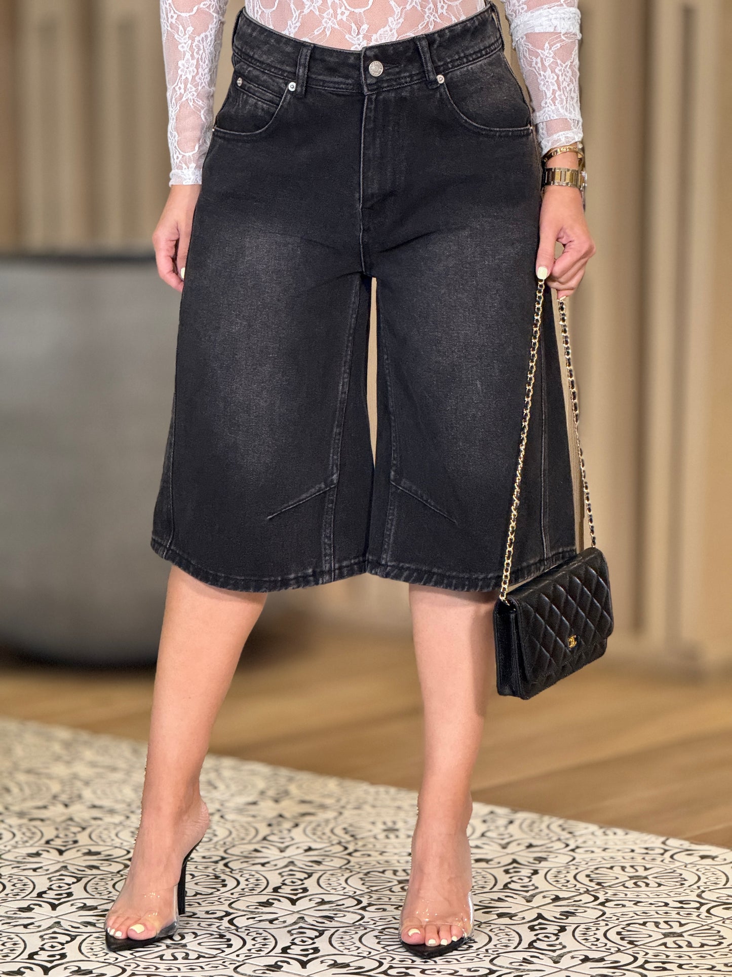 Amber Black Bermuda Shorts