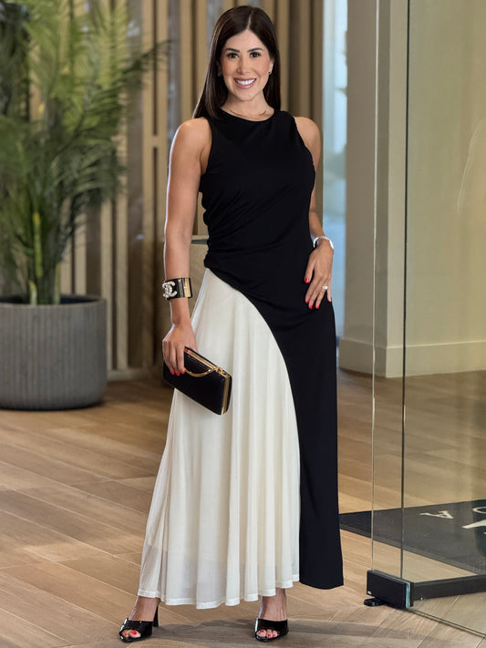 Always Chic Black/Yvory Dress