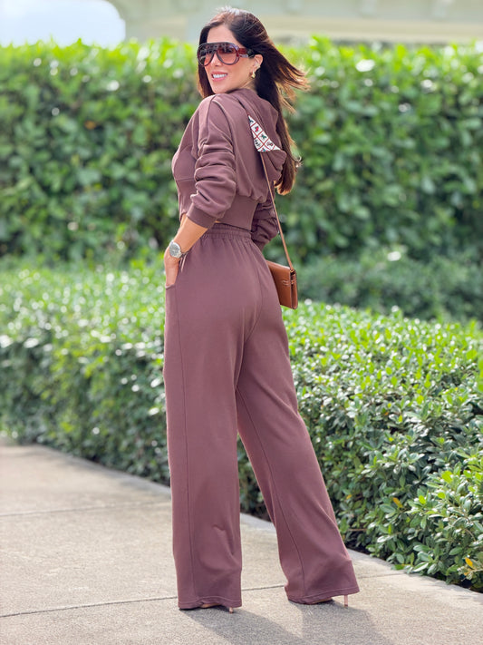 30530 Gaia Brown Chi Sport Set