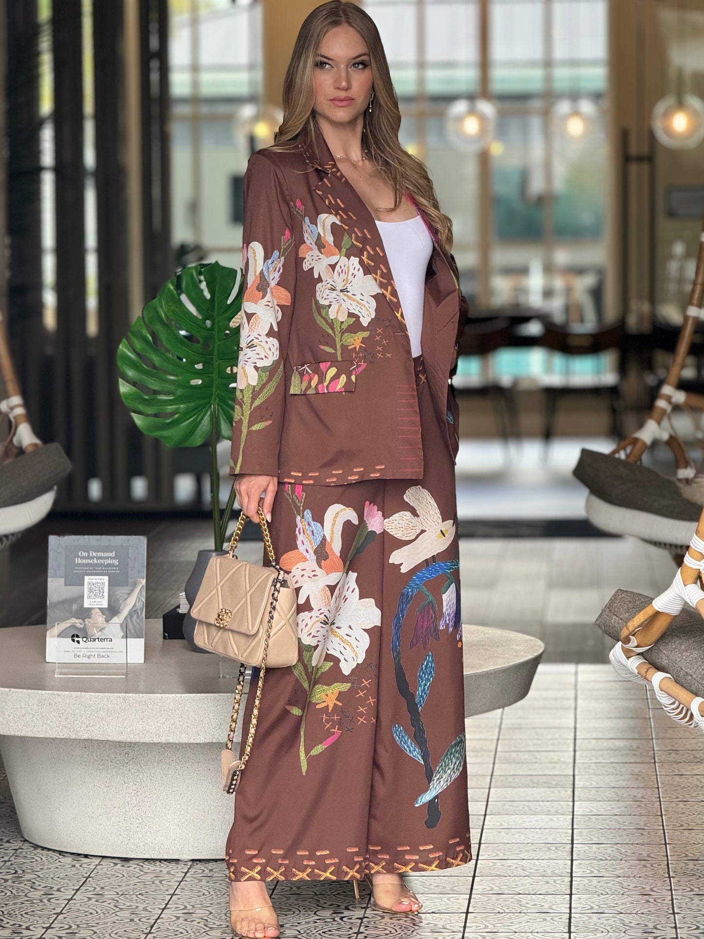 Orquídea Brown Floral Blazer Italian Set