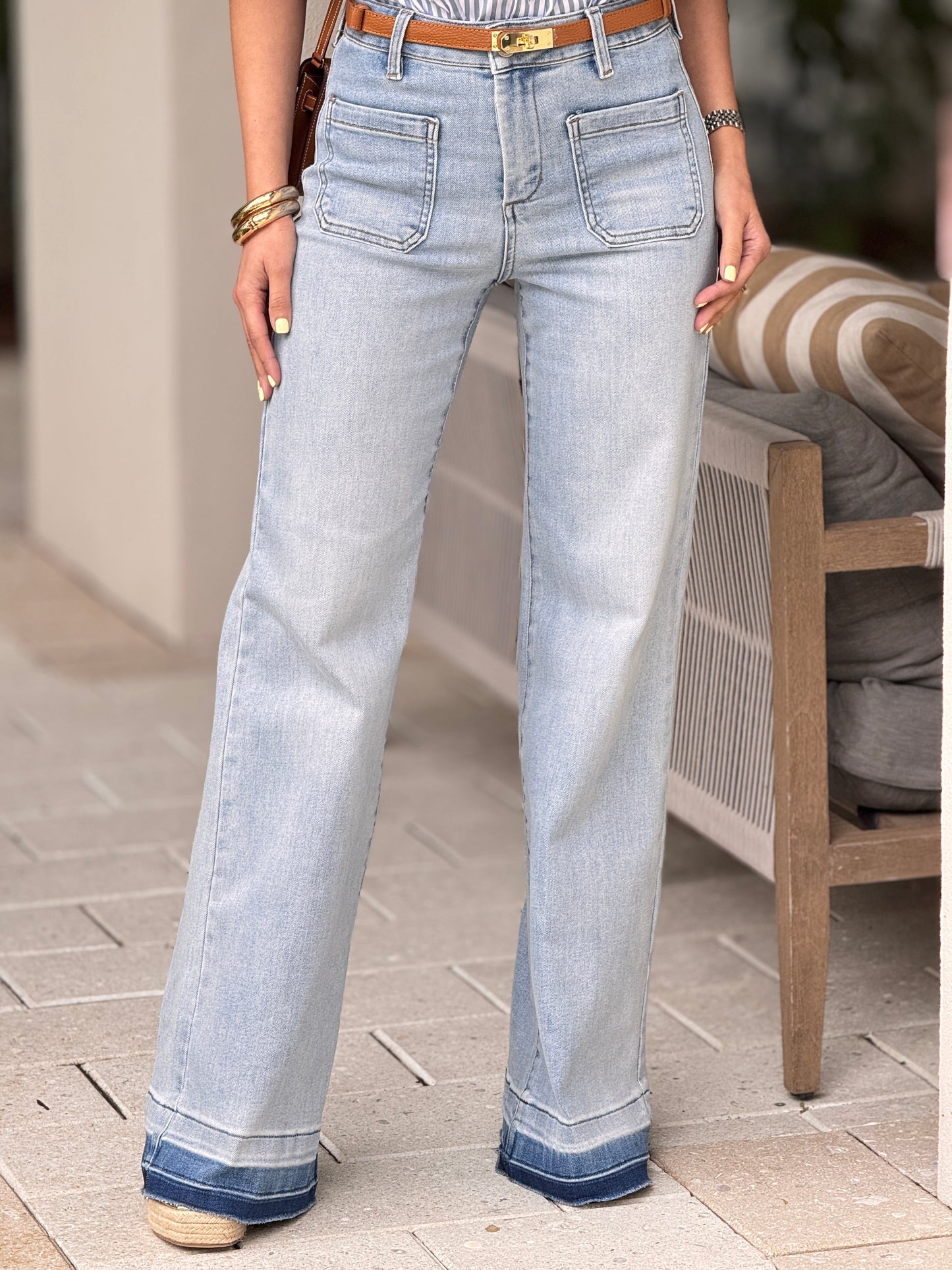 Risen Light to Mid High Rise Jeans