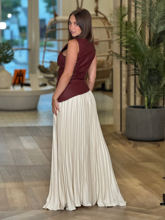 Mulla Burgundy Leather & Pleated Set