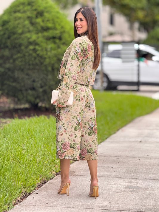 6319 Lumi Vintage Floral Set