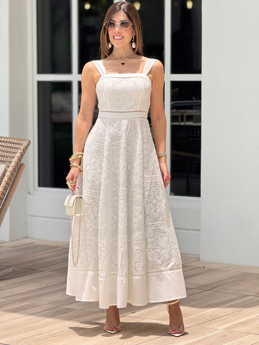 Amable White Square Neck Lace Dress