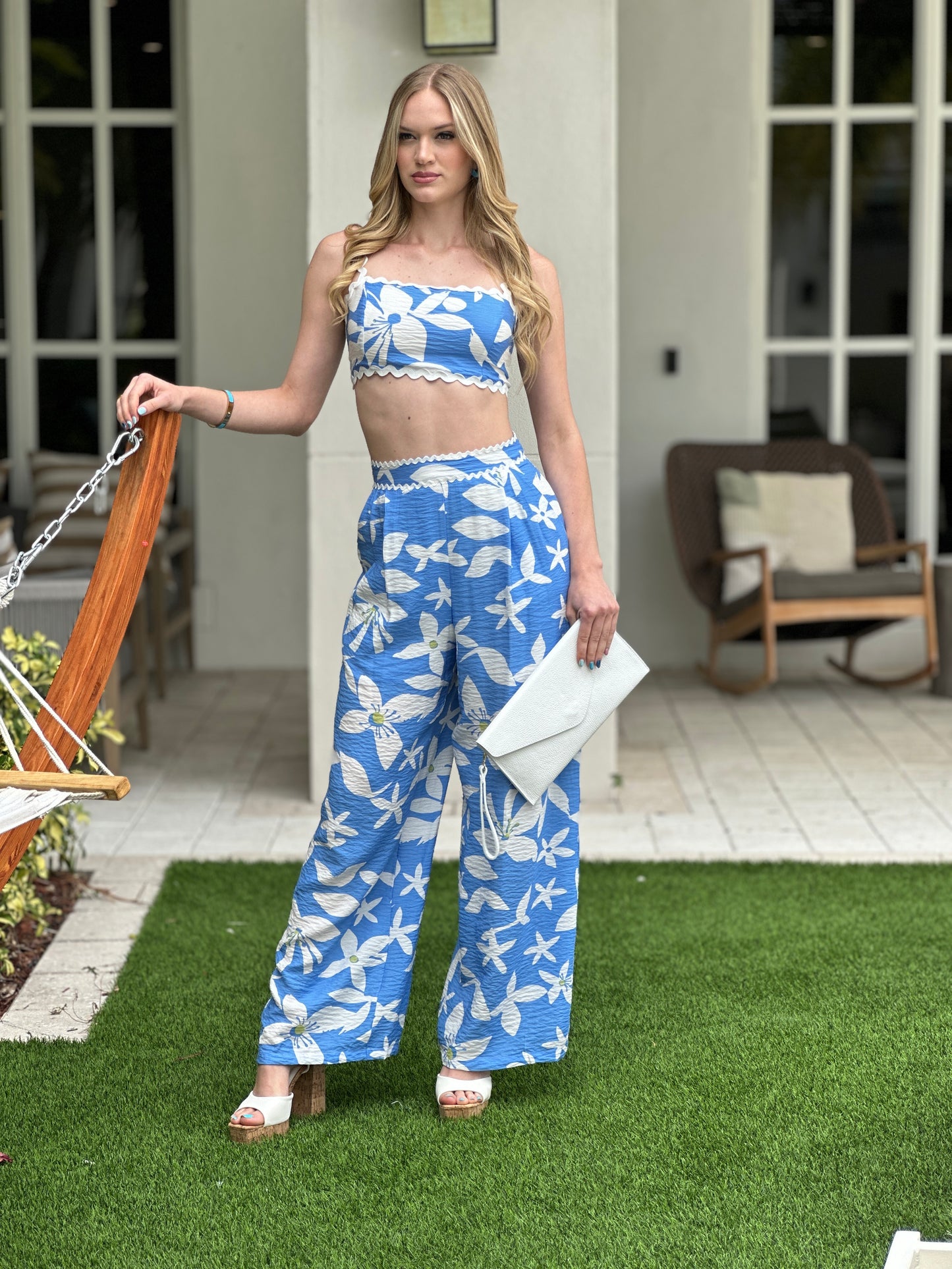 Sky Blue/White Print Set