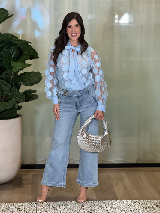 Risen Light Wash Belt Jeans