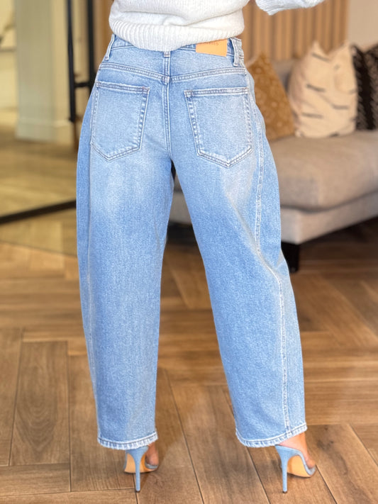 Cielito Mid Denim Barrel Jeans