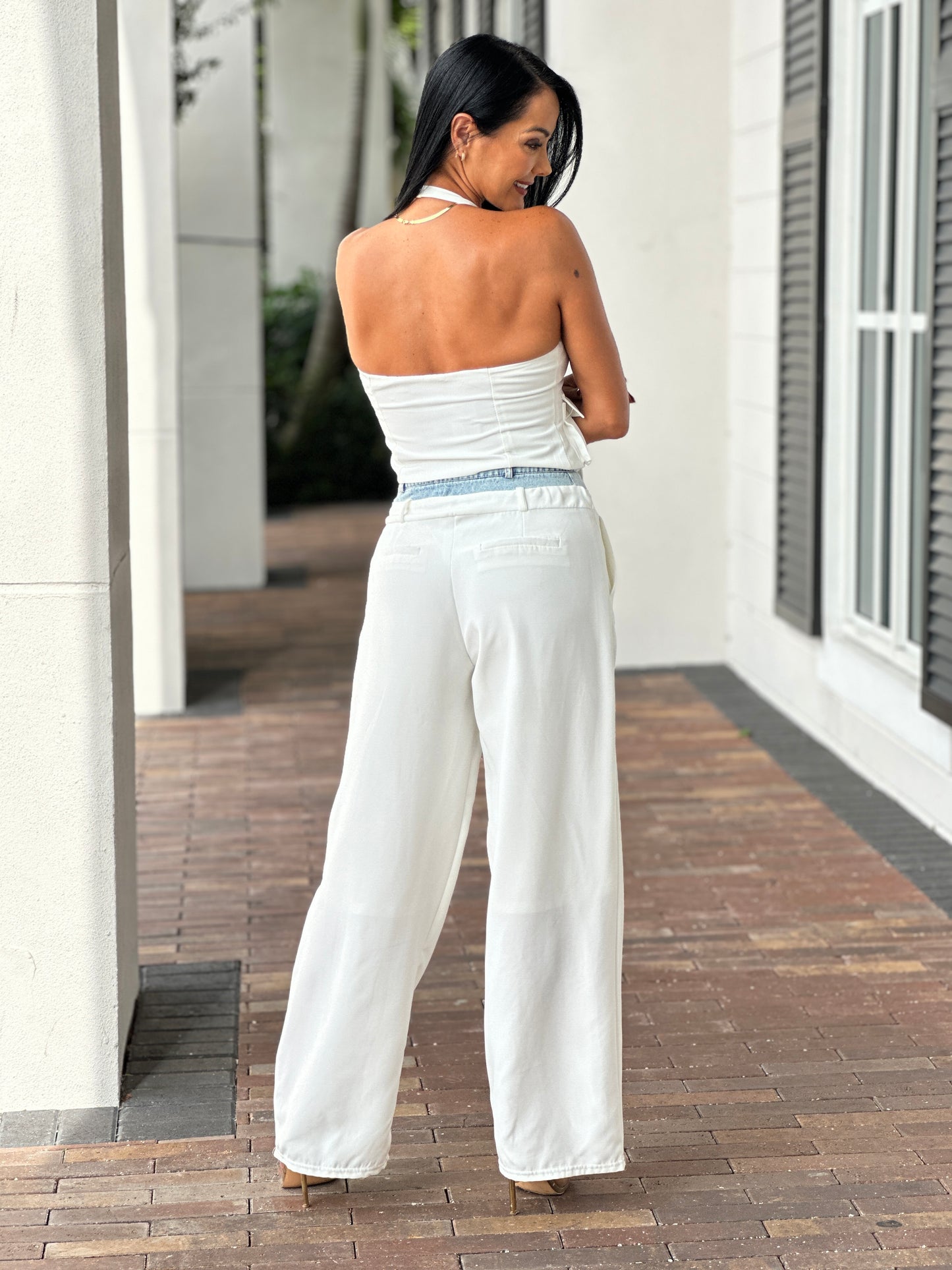 Norkys Denim Waistband White Vest Set