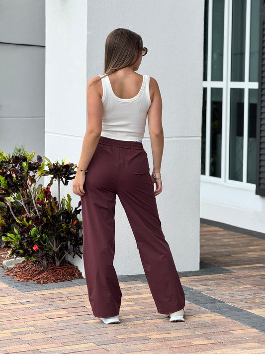 Lalo Browm/White Sport Set