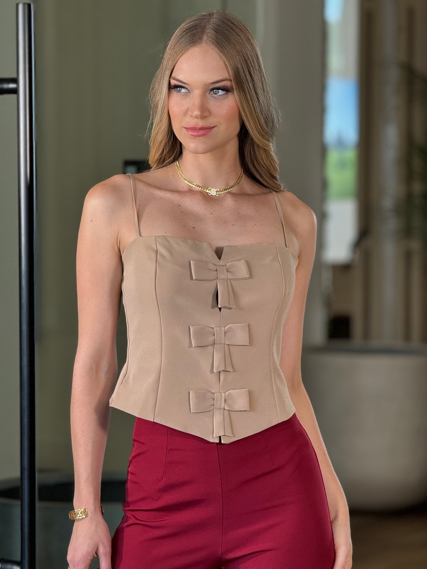 Norkys Bow Beige Top