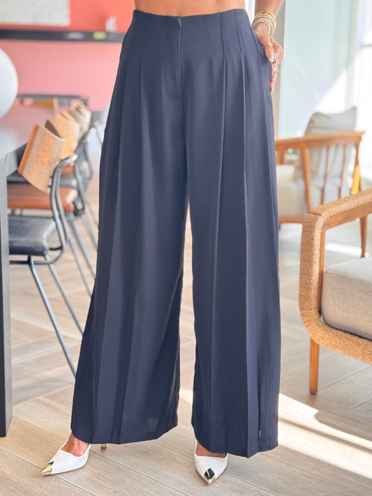 Evelyn Black Trouser Pants