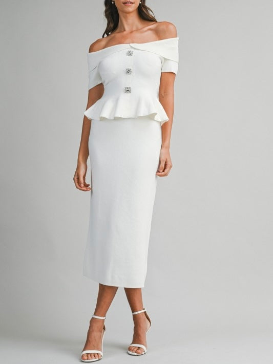 Amable White Off Shoulder Knitted Sk St