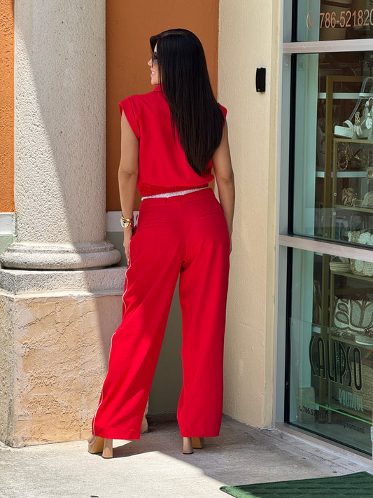 Strut Red Vest Set