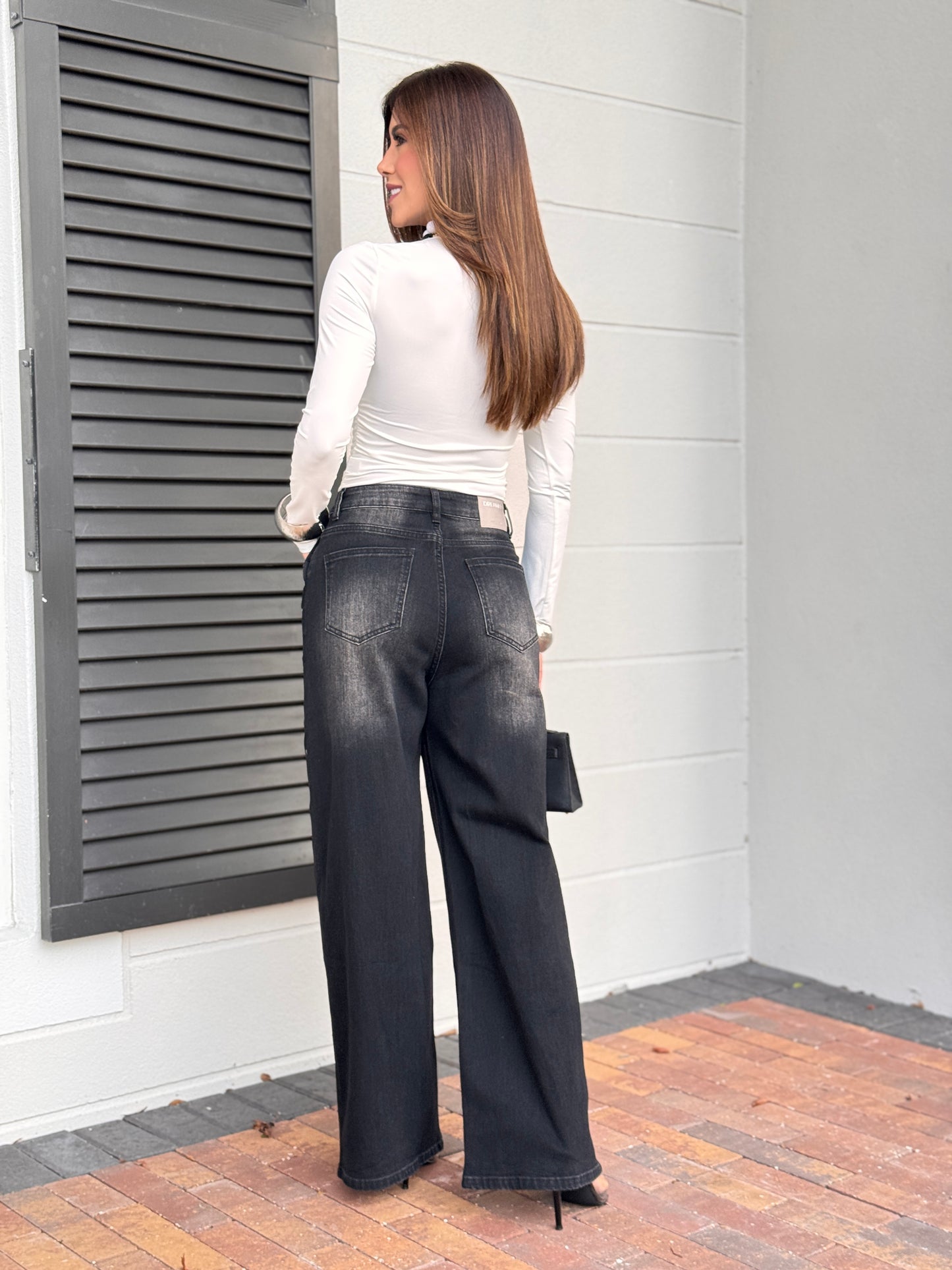 Dreamy Black Rings Barrel Jeans