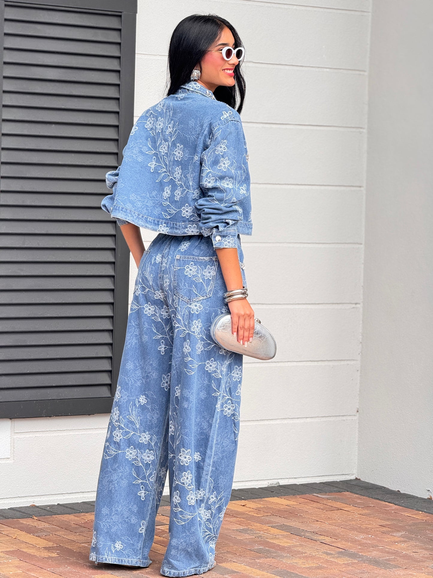 Perky Denim Floral Print Stones Collar Set