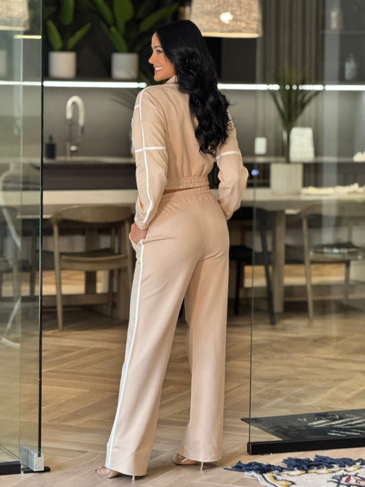 Norkys Rivera Beige Lines Sport Set