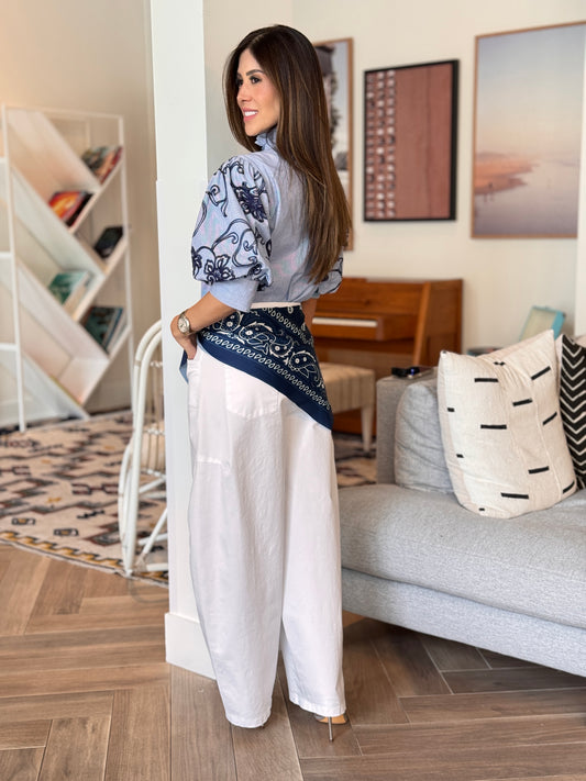 Glamour Blue/White Floral Top