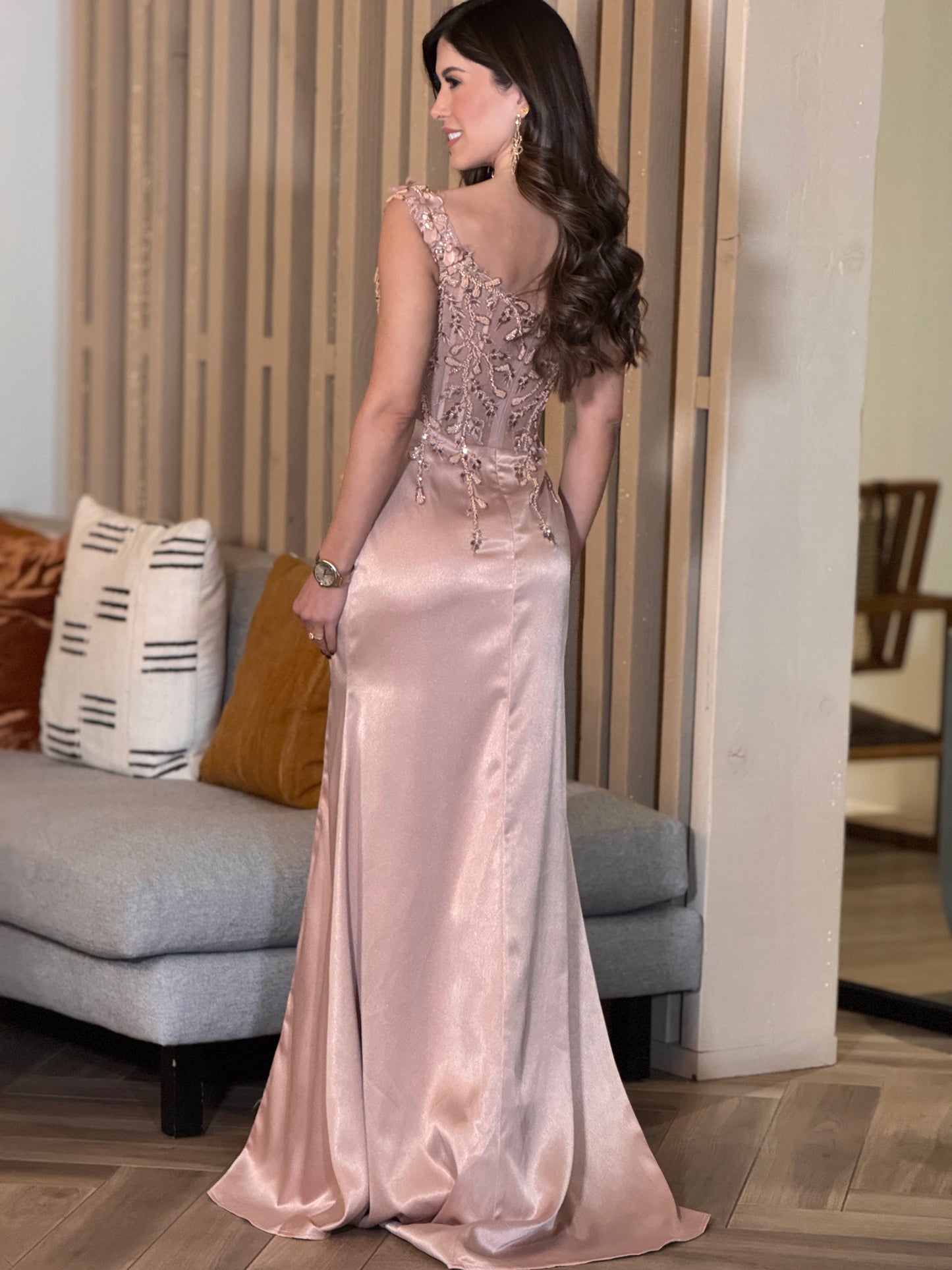 Richiest Dusty Pink Embellished Dress Gala