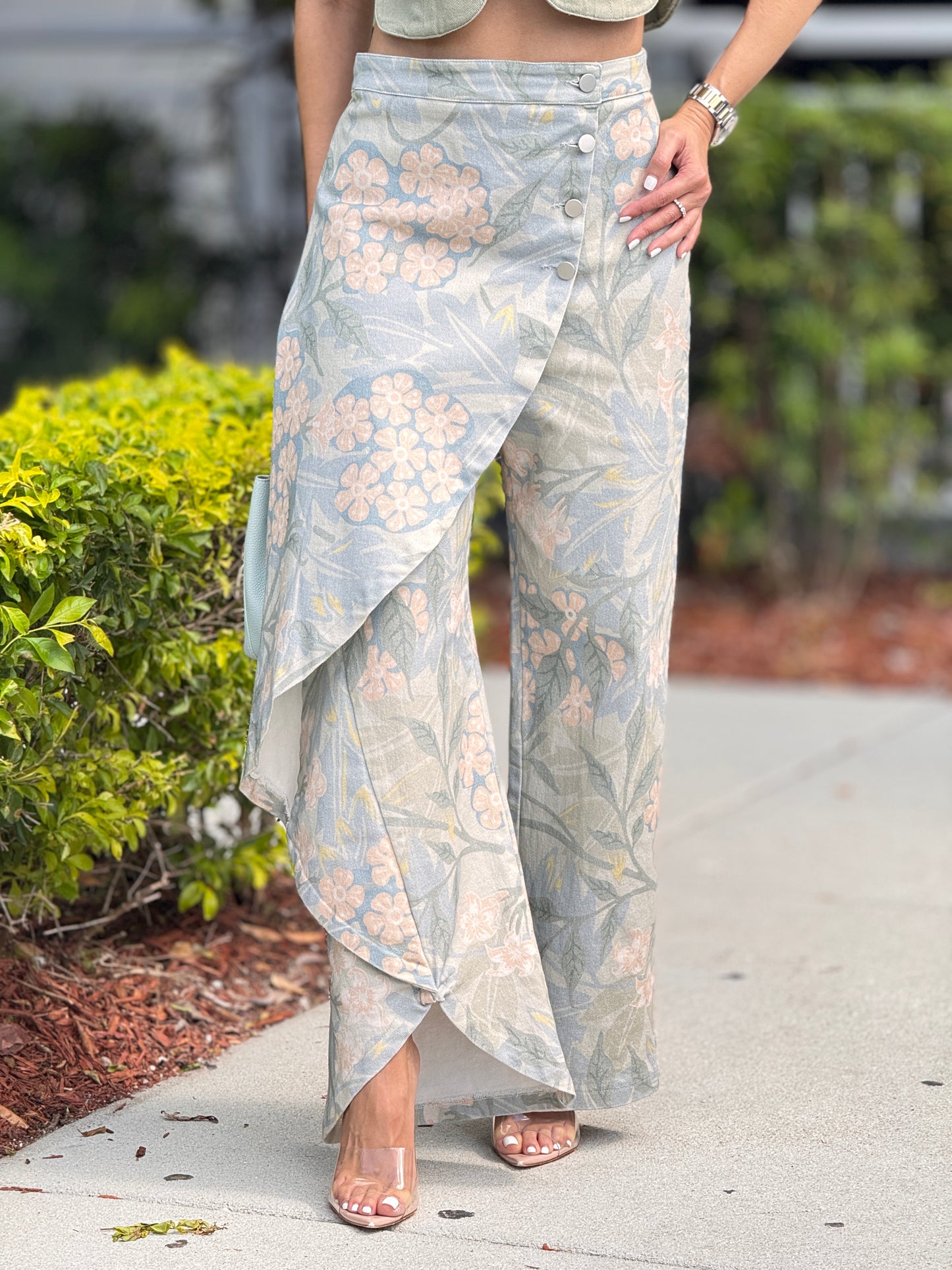 Erika Peach/Denim Floral Flap Jeans