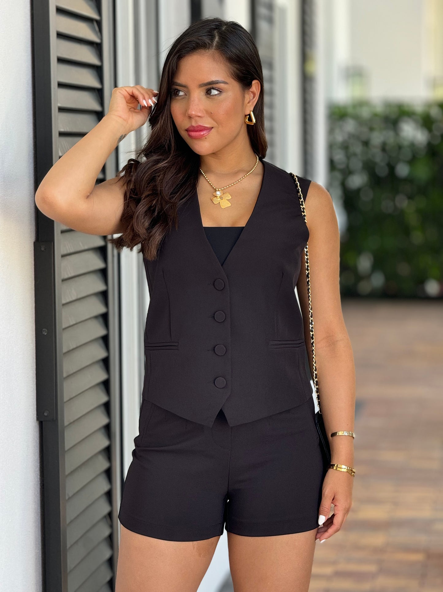 Ovianca Black Vest+Shorts (Separado) Set