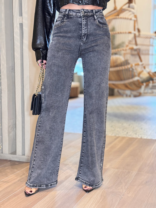 Nina Gray Pocket Rhinestones Jeans