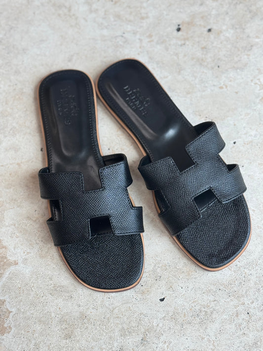 Hermie Black Flats