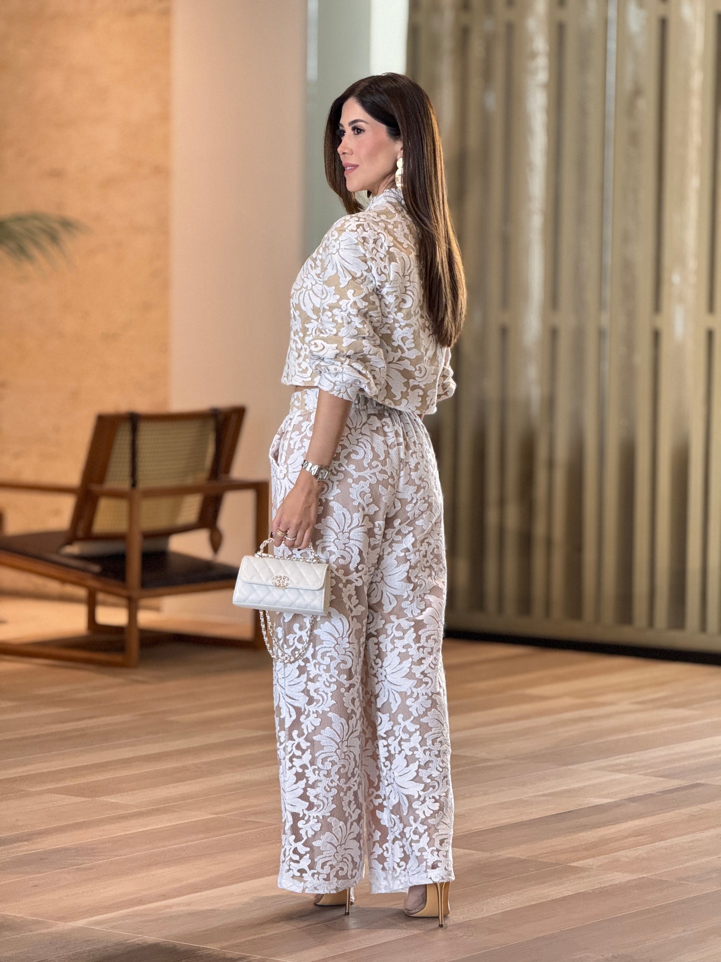 Creta Beige/White Vintage Embroidery Set