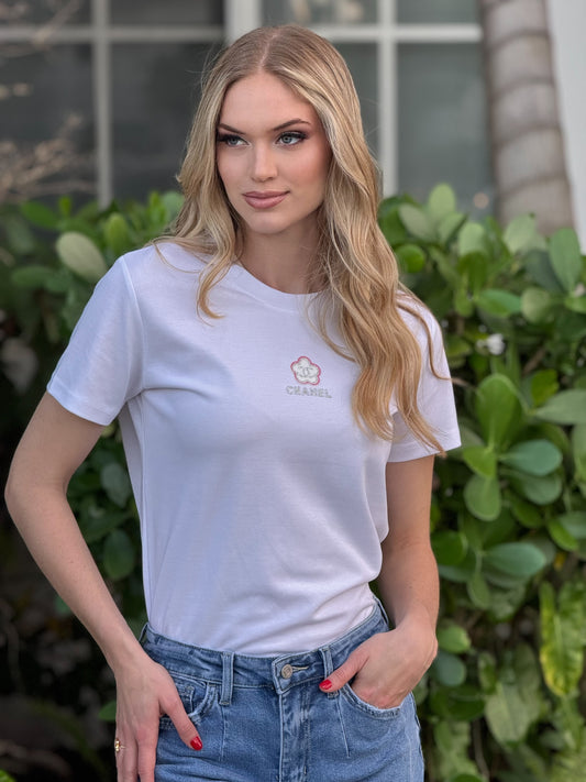 Cece White T-shirt (flower)