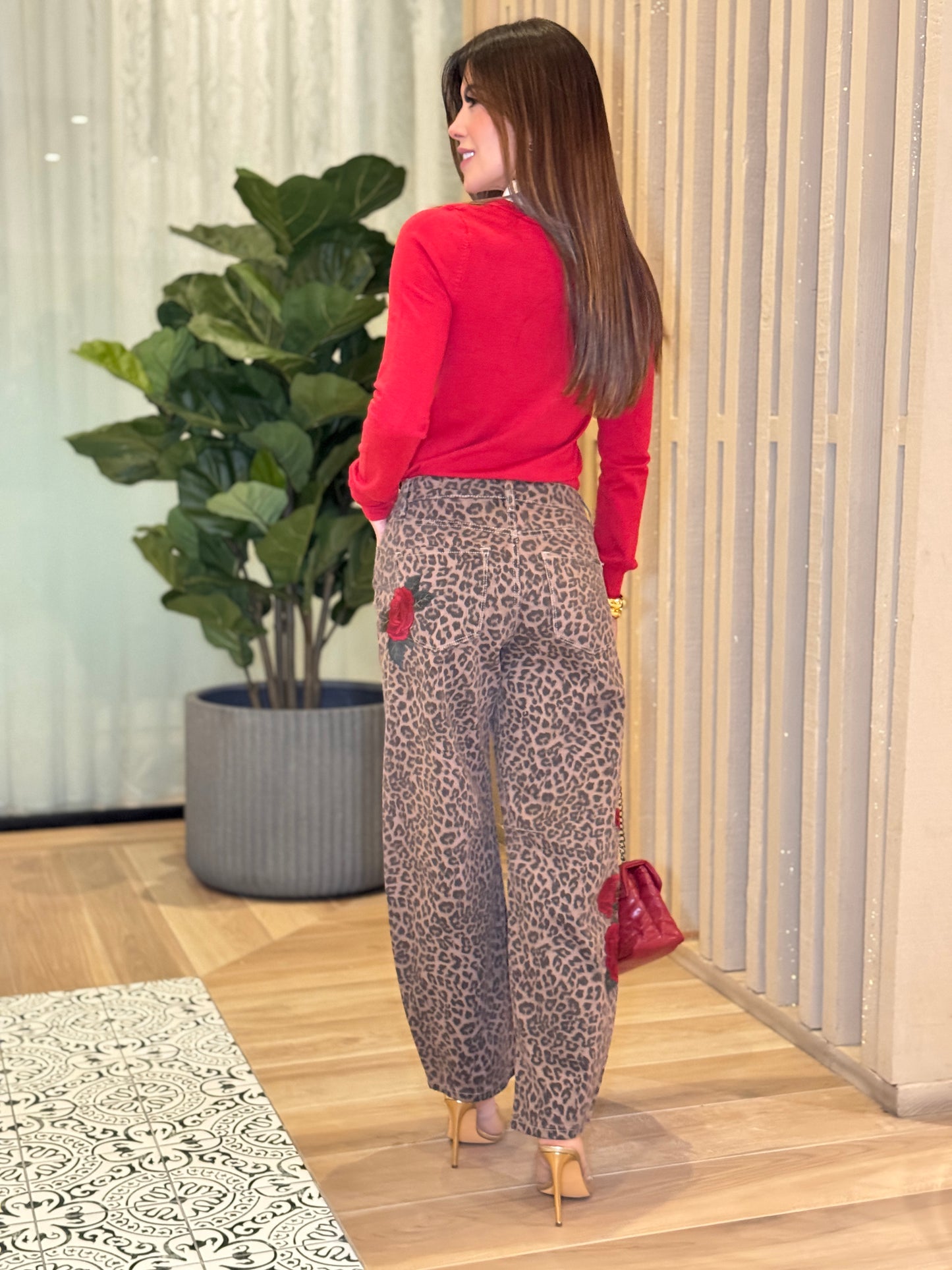 Lover Red/White Collar Shirt Top