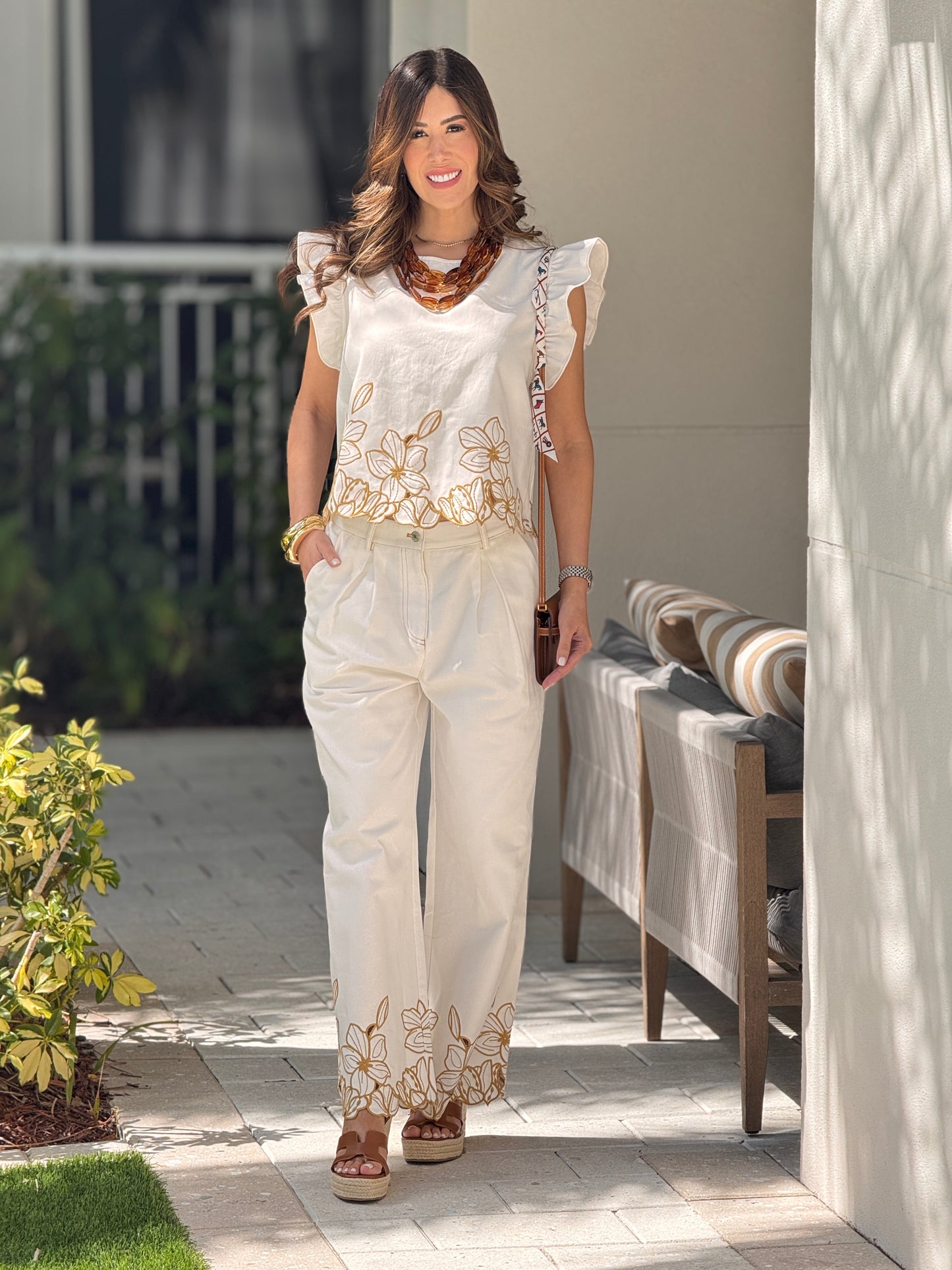 Strut White/Beige Stitch Set