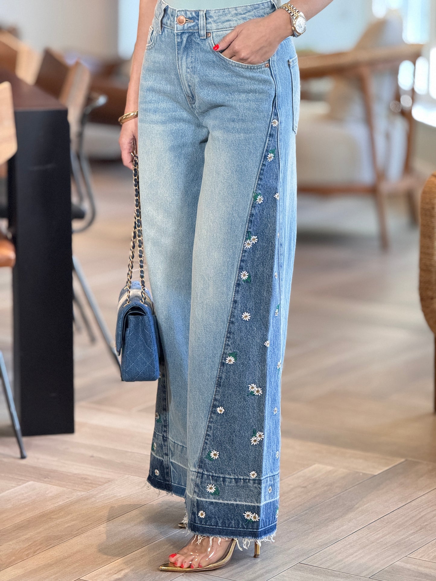 Daisy Double Tone Wide Jeans
