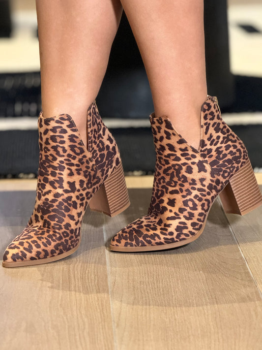 The Season Leopard Boots