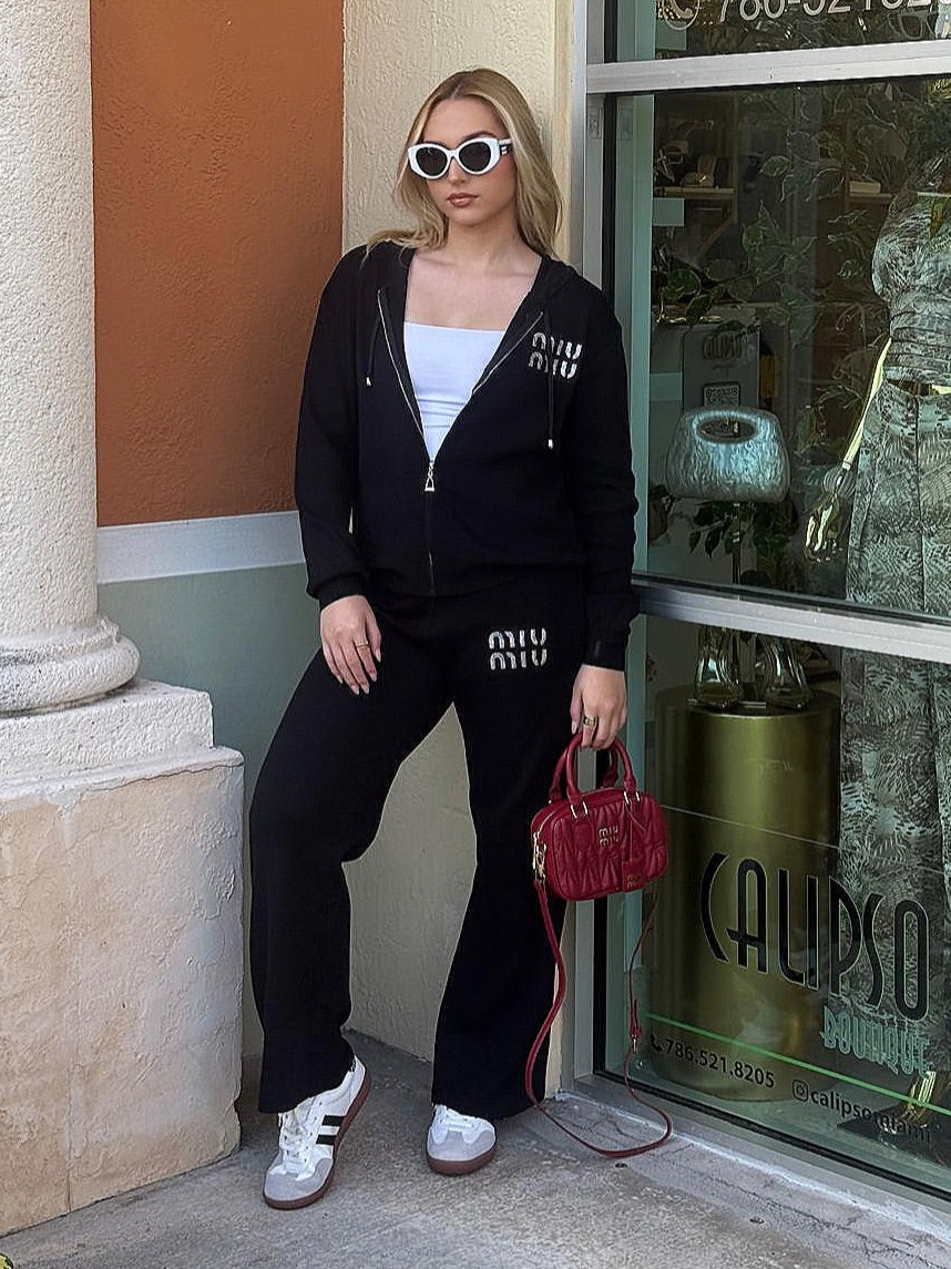 Miu Black Sport Set