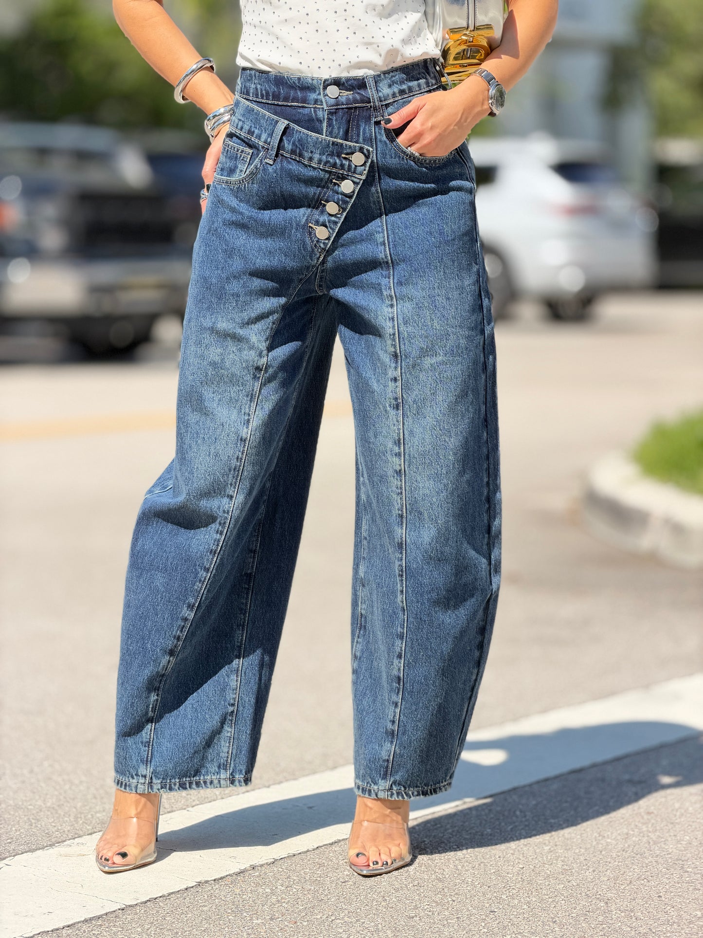 25045 Daz Dark Denim Crossed Jeans