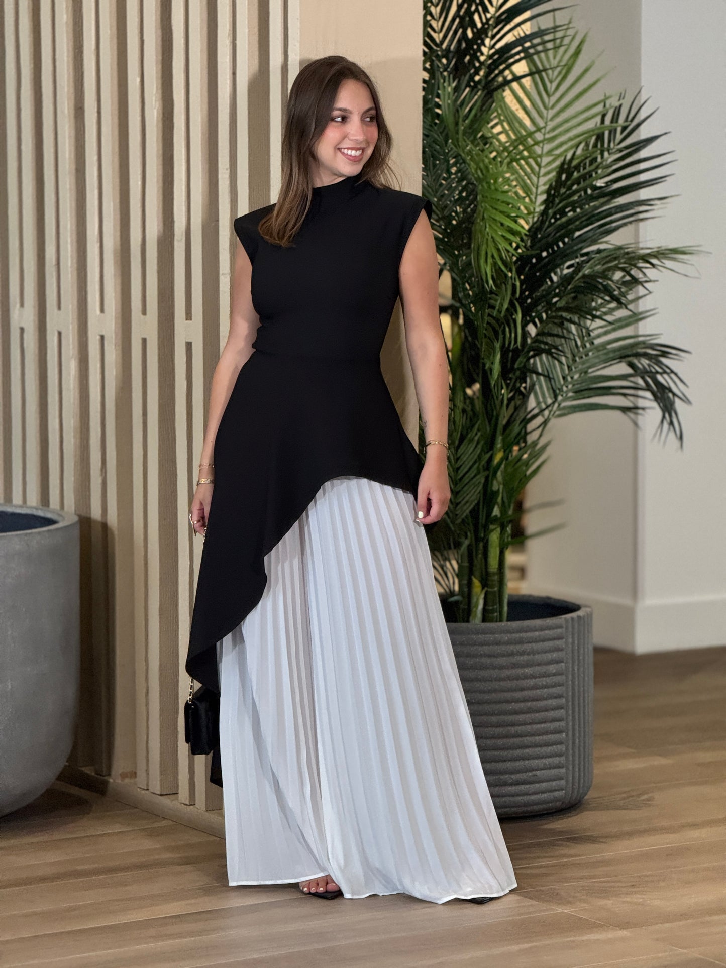Britany Black Asymmetrical Pleated Set