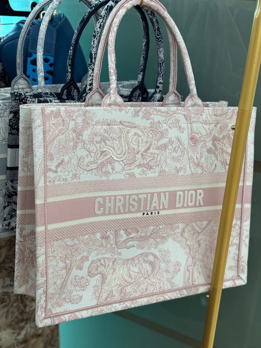 Dory Pink Tote Bag